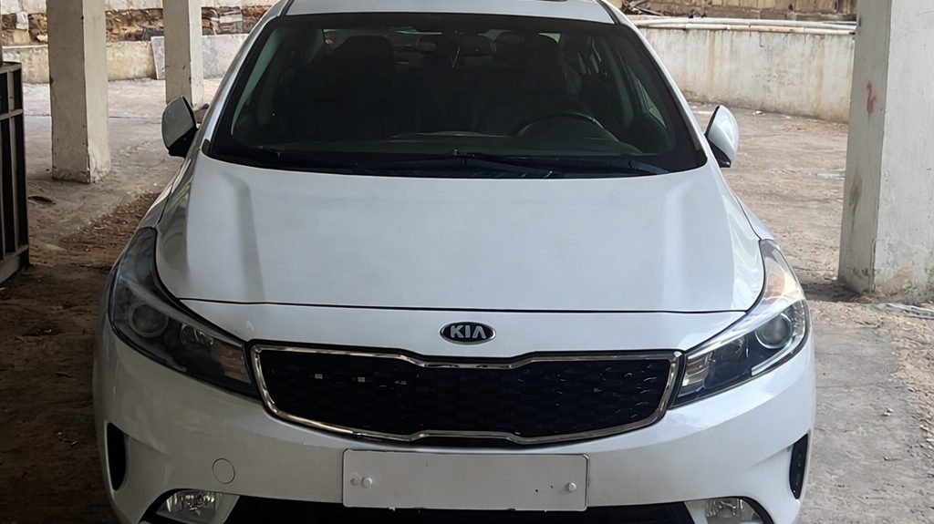 Kia Cerato city taxi